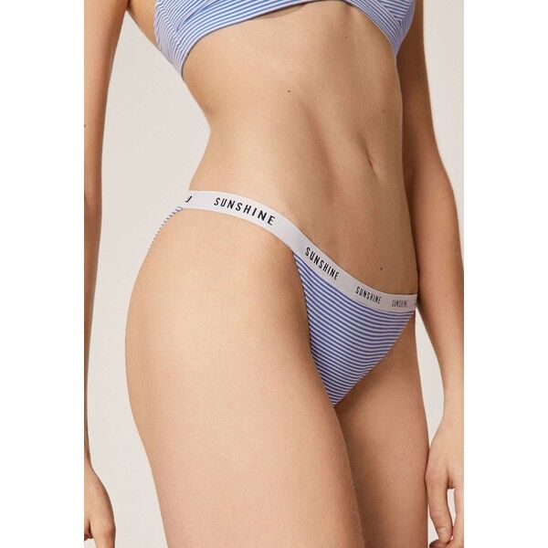 OYSHO MIT SEERSUCKER-PRINT UND GUMMIBUND Dół od bikini light blue OY181R0NS