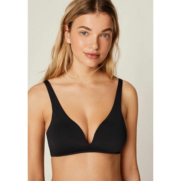 OYSHO Góra od bikini black OY181J05M