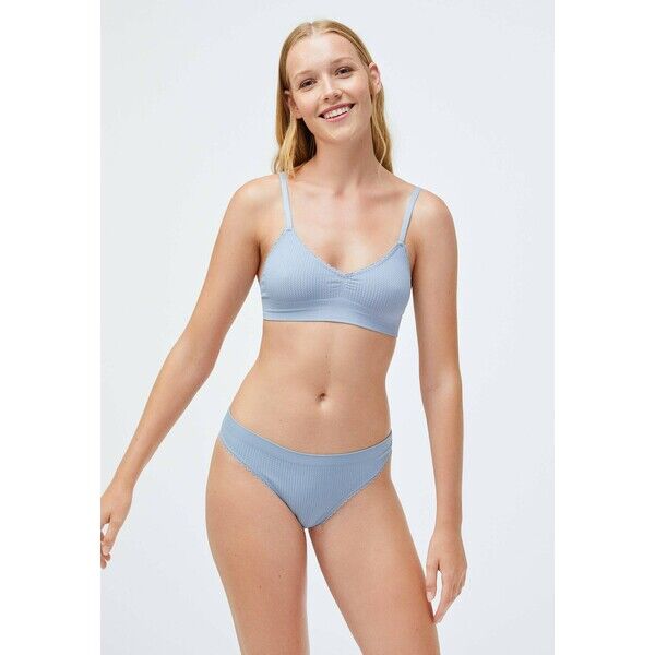 OYSHO BRAZILIAN SEAMLESS LOOP Dół od bikini light blue OY181I0FM