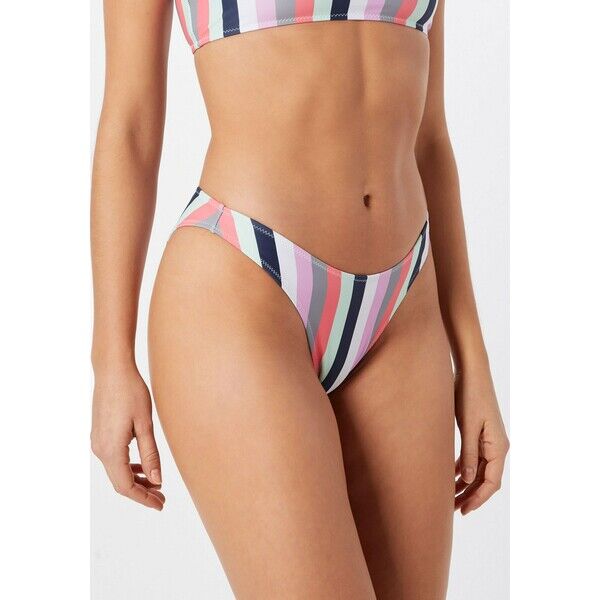 Missguided Dół bikini MGD0231001000002