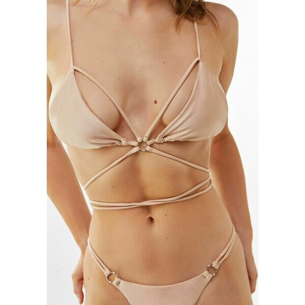 Bershka MIT METALLRINGEN Góra od bikini gold BEJ81J00C
