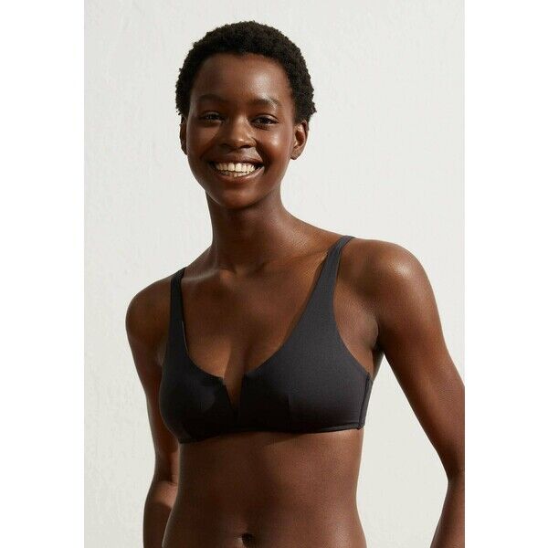 OYSHO Góra od bikini black OY181J08A