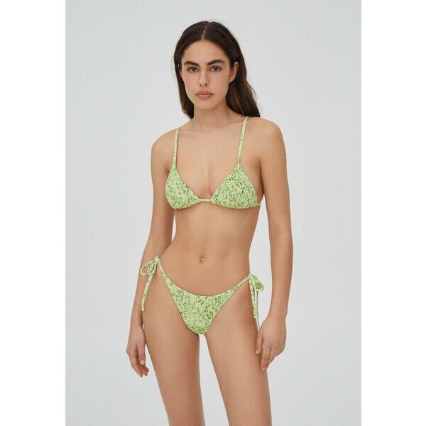 PULL&BEAR Góra od bikini evergreen PUC81J011