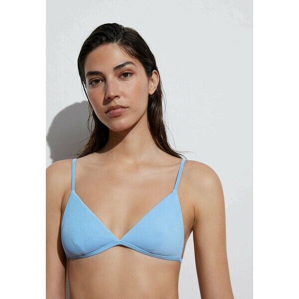 OYSHO Góra od bikini light blue OY181J08X