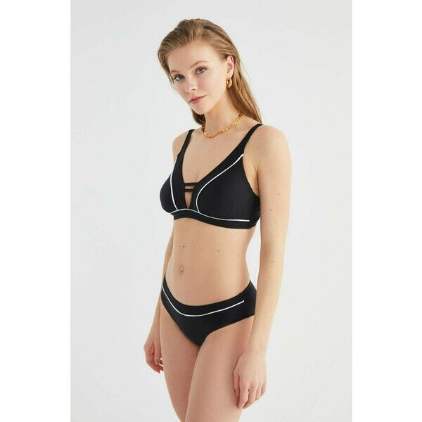 Trendyol Góra od bikini black TRU81J00J