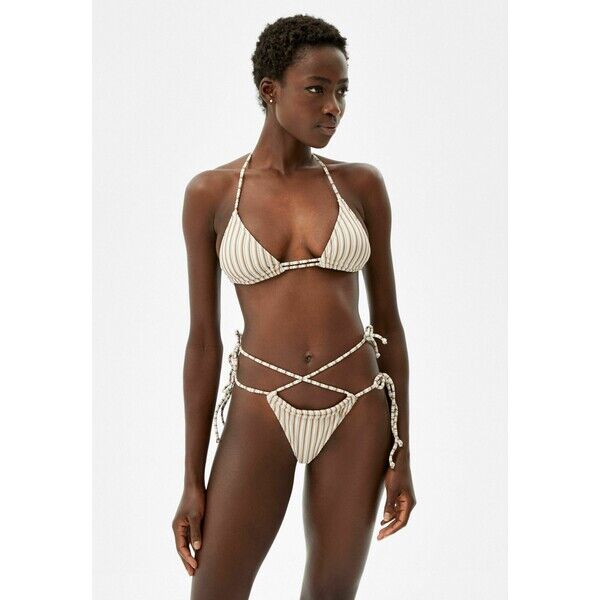Bershka Góra od bikini camel BEJ81J00V-B11