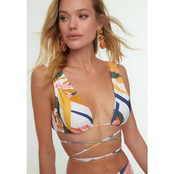 Trendyol Góra od bikini cream TRU81J01I-A11