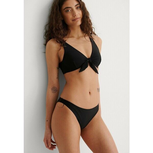 NA-KD Dół od bikini black NAA81I01H-Q11