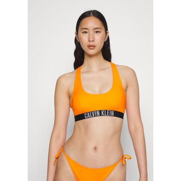 Calvin Klein Swimwear BRALETTE RACERBACK Góra od bikini vivid orange C1781J03I-H11