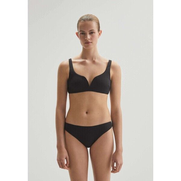OYSHO Góra od bikini black OY181J0AG-Q11