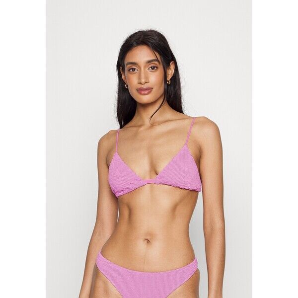 Weekday AVA STRUCTURE SWIM Góra od bikini pink WEB81J025-J11
