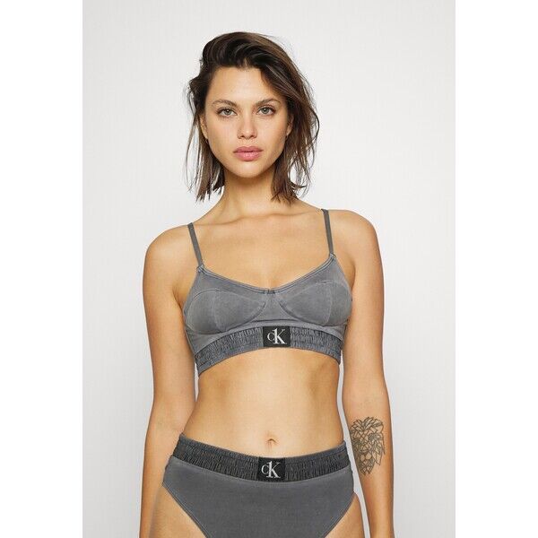 Calvin Klein Swimwear AUTHENTIC DEMI BRALETTE Góra od bikini black C1781J032-Q11