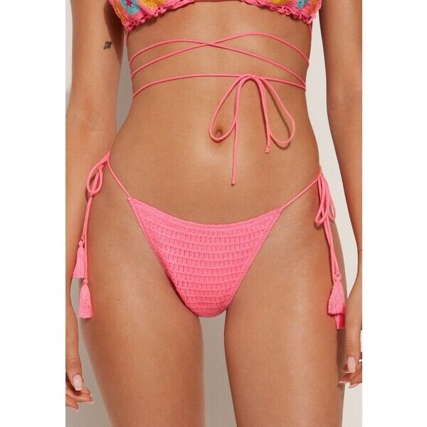Tezenis BRAZILIAN CROCHET Dół od bikini v pop fuchsia TEG81I08U-I11