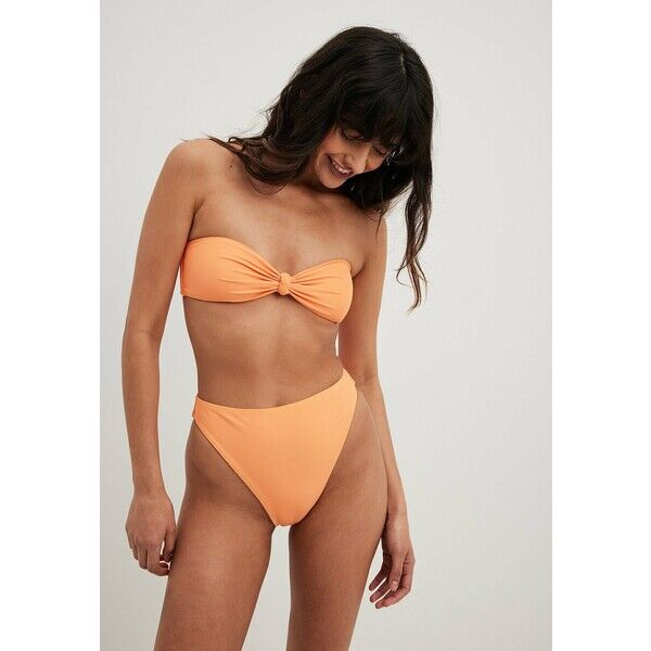 NA-KD MIT GROSSEM KNOTEN Góra od bikini orange NAA81J03R-H11
