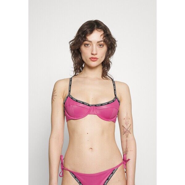 Calvin Klein Swimwear BALCONETT Góra od bikini pale fuchsia C1781J062-I11