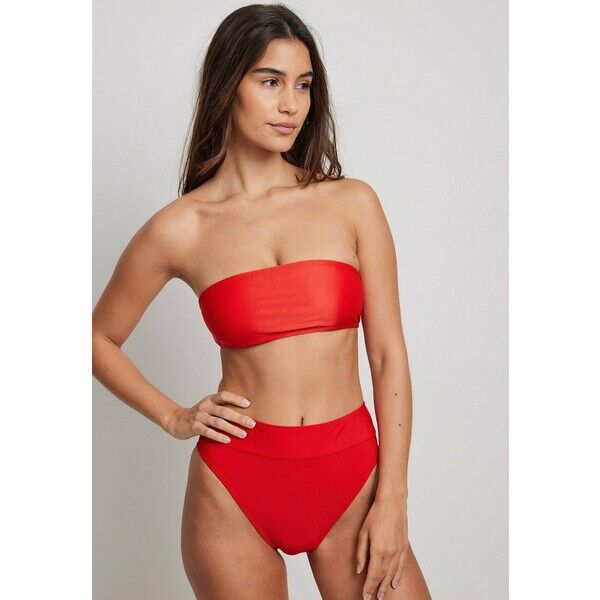 NA-KD Góra od bikini NAA81J03F-G11