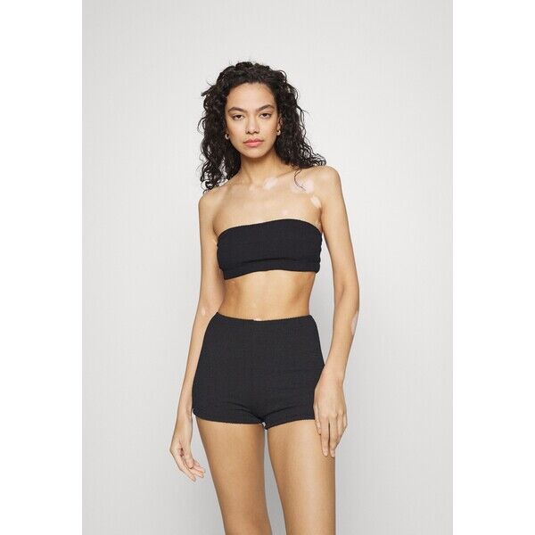 Good American Góra od bikini GOM81J00W-Q11