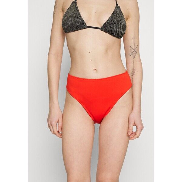 Good American Dół od bikini GOM81I00L-G11