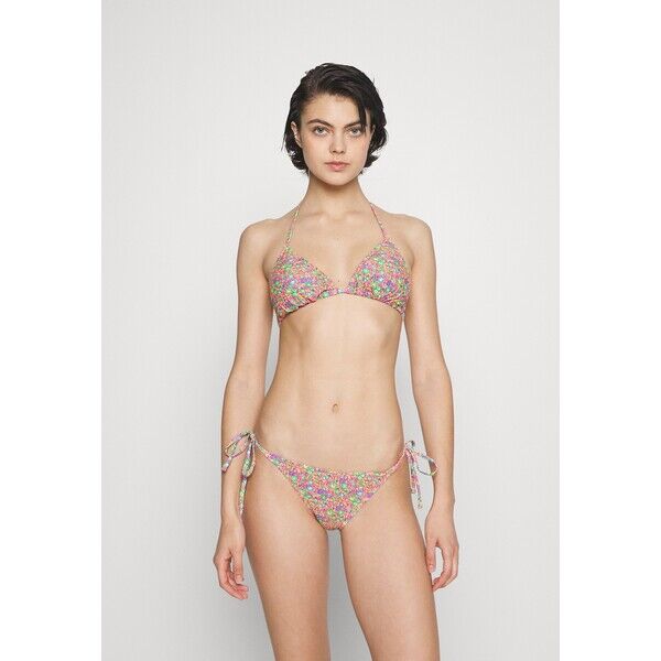 Pieces Bikini PE381L00K-T11