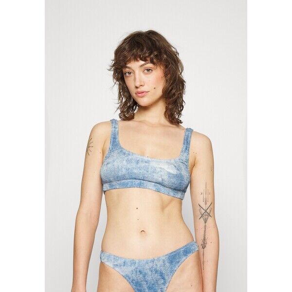 Good American Góra od bikini GOM81J002-C11