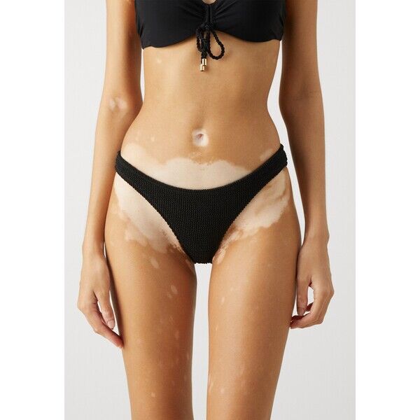 Good American Dół od bikini GOM81I00M-Q11