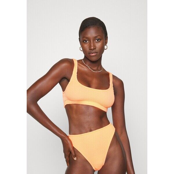 Good American Góra od bikini GOM81J005-H11