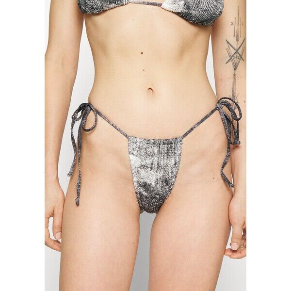 Good American Dół od bikini GOM81I00E-C11