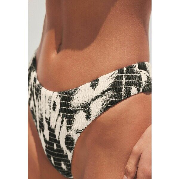 Next Dół od bikini NX381I0C5-Q11