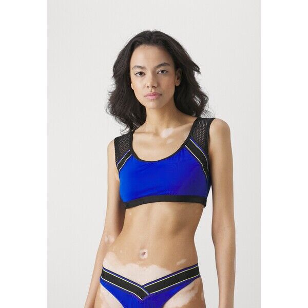 Speedo Góra od bikini 1SP41I006-K11