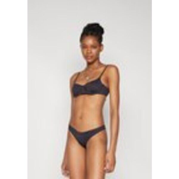 Frankies Bikinis Góra od bikini F6V81J00T-Q11