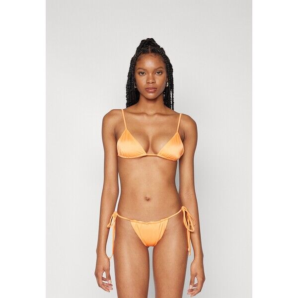 Frankies Bikinis Góra od bikini F6V81J00U-H11