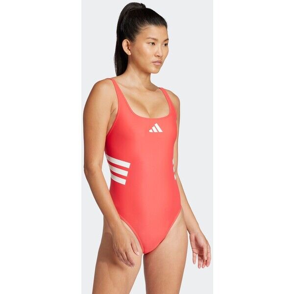 Czerwony - Strój kąpielowy adidas 3 Stripe z wycięciem w kształcie litery U na plecach E37-476