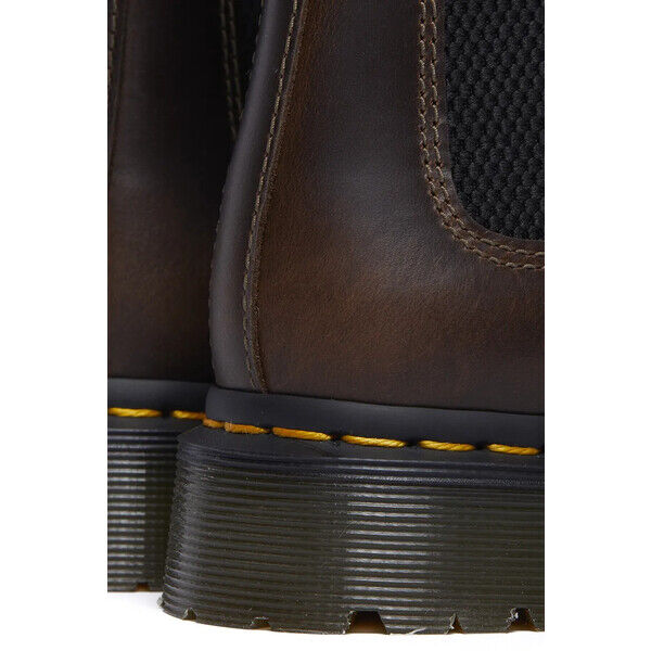 Dr. Martens sztyblety 2976 Leonore  damskie kolor brązowy na płaskim obcasie ocieplone DM32016777